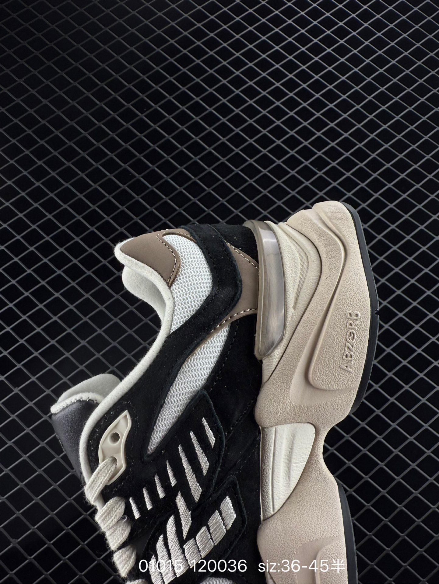 New Balance 9060”Triple Black“